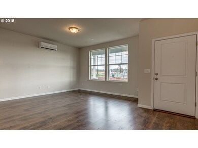 2213 SE 18th Aly, Gresham, OR 97080 - photo 4