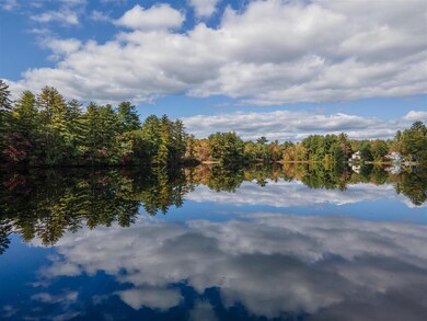 93 Sebbins Pond Dr, Bedford, NH 03110 - photo 4