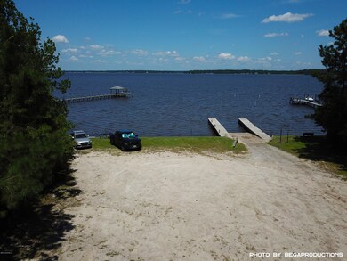 Boat Launch Park & Day Dock