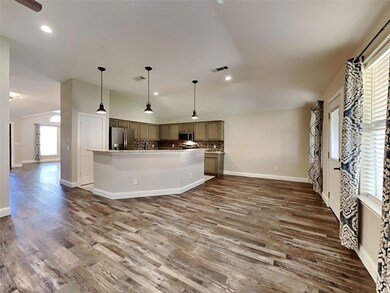 221 Lake Texoma Dr, Wylie, TX 75098 - photo 6