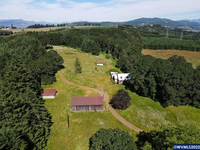 42820 Mount Pleasant Dr, Scio, OR 97374 - photo 6