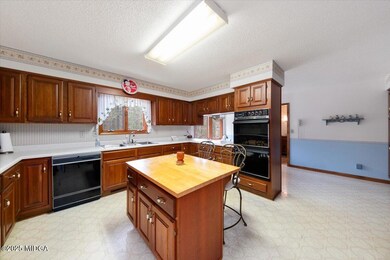 24 Sapphire Ct, Forsyth, GA 31029 - photo 5