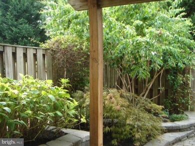 7091 Gresham Ct W, Frederick, MD 21703 - photo 6