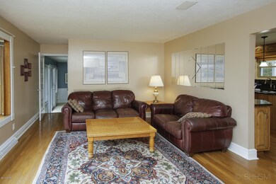 3422 10th st-103