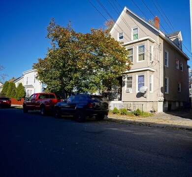 66 Linden St, Lynn, MA 01905 - photo 2