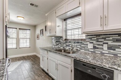 9025 Glenn Dr, Fort Worth, TX 76108 - photo 4