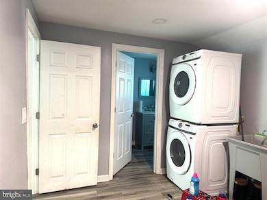 13 Hall St, Newport, NJ 08345 - photo 3