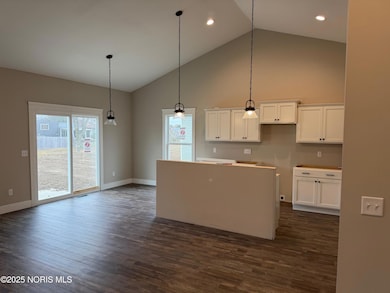 4005 E Plaza Blvd, Northwood, OH 43619 - photo 4