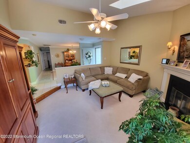 101 Lexington Cir, Matawan, NJ 07747 - photo 3