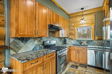 020-Kitchen IMG_4678