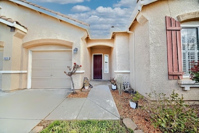 2625 Crestmore Cir, Stockton, CA 95206 - photo 3