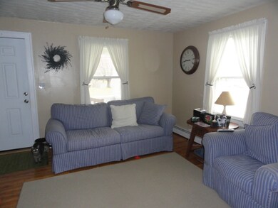 16 Rhode Island Ave, Pittsfield, MA 01201 - photo 6