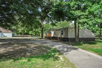 9421 Oak Bend Ct, Cleveland, TX 77328 - photo 4