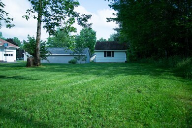 105 Minuteman Dr, Millinocket, ME 04462 - photo 7