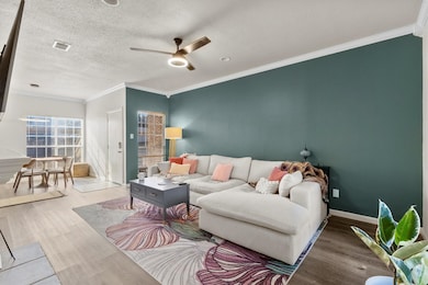 3550 Country Square Dr unit 111A, Carrollton, TX 75006 - photo 6