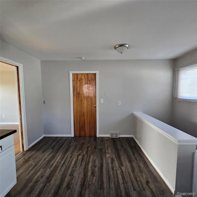 11539 Hanford Dr, Warren, MI 48093 - photo 7