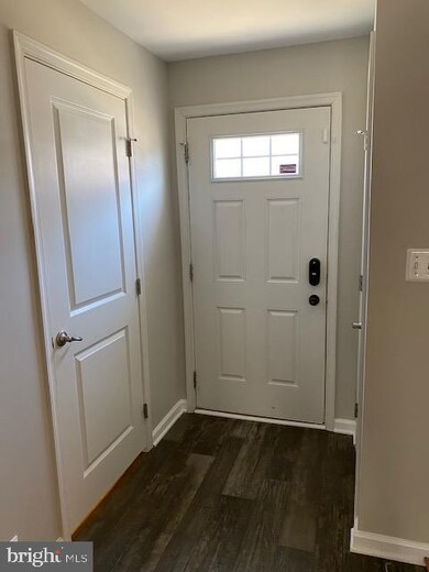 11814 Saint Linus Dr, Waldorf, MD 20602 - photo 3