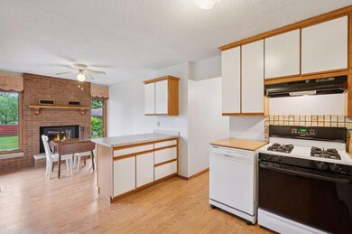 6218 Scott Ave N, Minneapolis, MN 55429 - photo 7