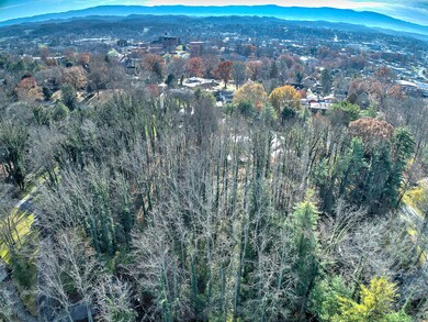 Peachtree Cir-3