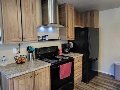 1651 Pinecrest Dr, Grants Pass, OR 97526 - photo 5