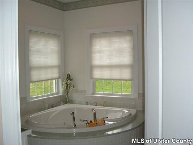 28 Gabrity Rd, Highland, NY 12528 - photo 7