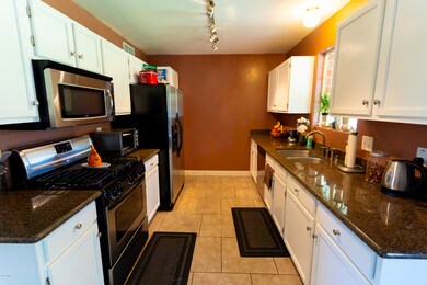 Kitchen (4)