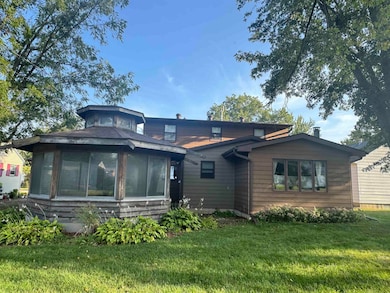 714 9th Ave, Charles City, IA 50616 - photo 3