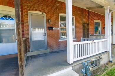 2407 S 4th St, Allentown, PA 18103 - photo 2