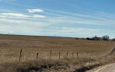 Road 146, van Tassell, WY 82225 - photo 2