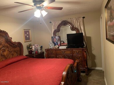 6157 W Monte Vista Rd, Phoenix, AZ 85035 - photo 3