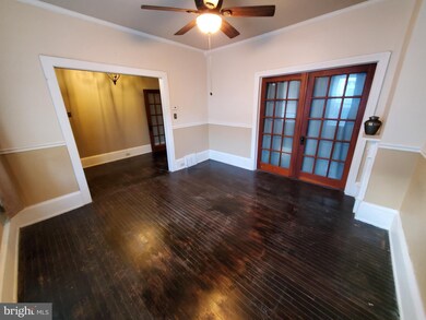 266 S 4th St unit FRONT, Hamburg, PA 19526 - photo 4