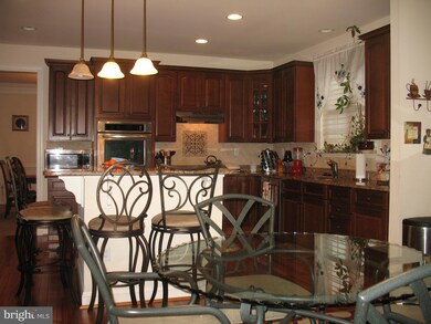 8009 Pink Azalea Ct, Windsor Mill, MD 21244 - photo 6