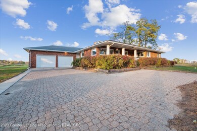 02-2911-E-Clinton-Trail-Charlotte-MI-488