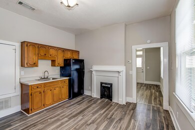 Ellis St, 240, A, Interior-4