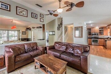 8136 Chelsworth Dr, Orlando, FL 32835 - photo 3