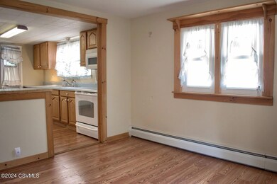 2017 W Independence St, Coal Township, PA 17866 - photo 3