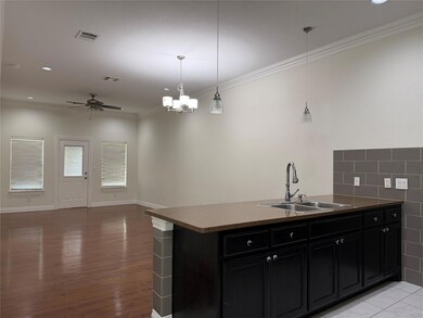 398 Mesa Dr unit A, Del Valle, TX 78617 - photo 3