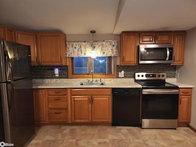 203 W Depot St, Corydon, IA 50060 - photo 2