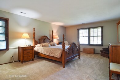 2 Juniper Rd, Rolling Meadows, IL 60008 - photo 7