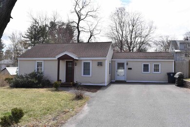 95 Dodge St, Nashua, NH 03064 - photo 2