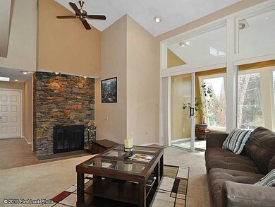 15 J h Dwyer Dr, Middletown, RI 02842 - photo 2