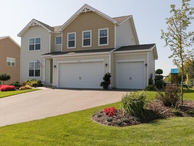 Great curb appeal and location, and a huge 3-stall