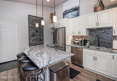 Sunridge-F-203-MLS_12