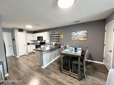 7769 Highchair Ln, Jacksonville, FL 32210 - photo 6