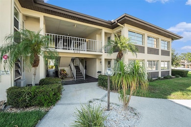 5123 Topaz Ln unit 202, New Port Richey, FL 34652 - photo 4