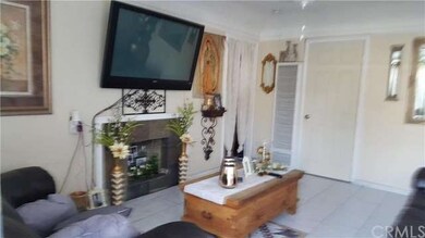 2979 Poplar Dr, Lynwood, CA 90262 - photo 4