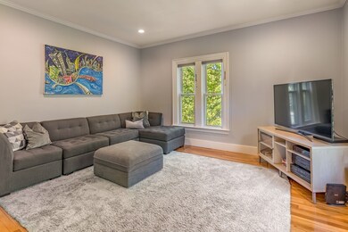 8 Oakland Ave, Auburndale, MA 02466 - photo 2