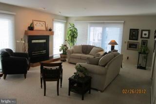 20860 Channel Ct, Sterling, VA 20165 - photo 6