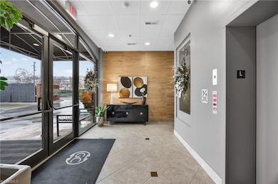 113 N Church St unit 303, Greensboro, NC 27401 - photo 4