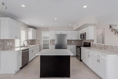 844 E Geronimo Ct, Chandler, AZ 85225 - photo 5